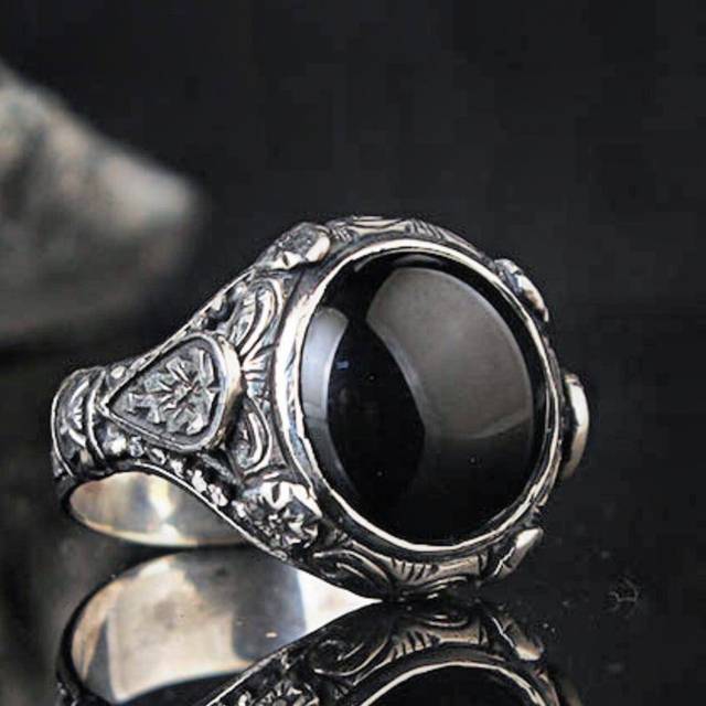 Retro Handmade Turkish Signet Ring For Men - La Veliere